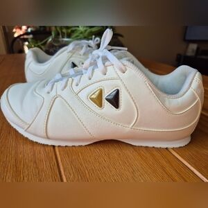 Kaepa Cheerful Shoes -‎ Size 8